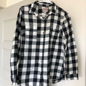 Old Navy Black and White Plaid Flannel